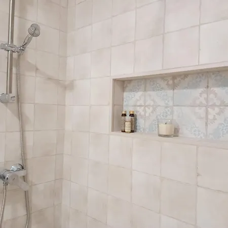 El Santo Apartment