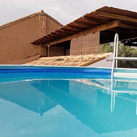 El Santo Apartment